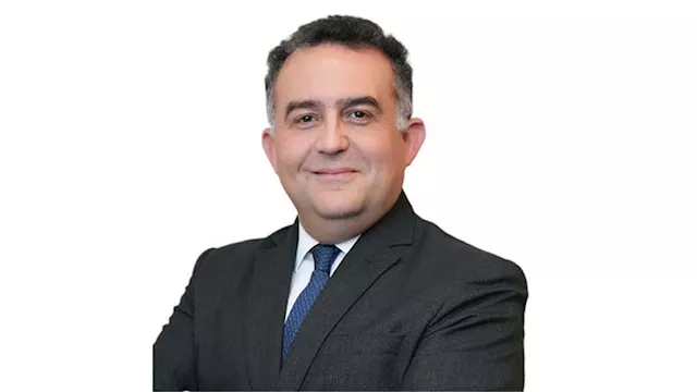 عمر رضوان رئيسا للبورصة المصرية