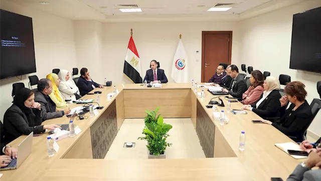 نائب وزير الصحة يترأس اجتماع لجنة الأجهزة التعويضي