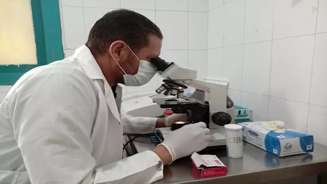 جانب من قافلة طبية مجانية في بني سويف