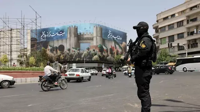 الحرس الثوري يفكك شبكة تجسس تابعة للموساد 