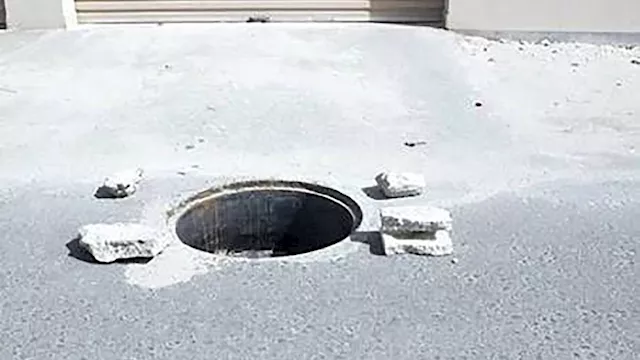 سرقة غطاء صرف صحي