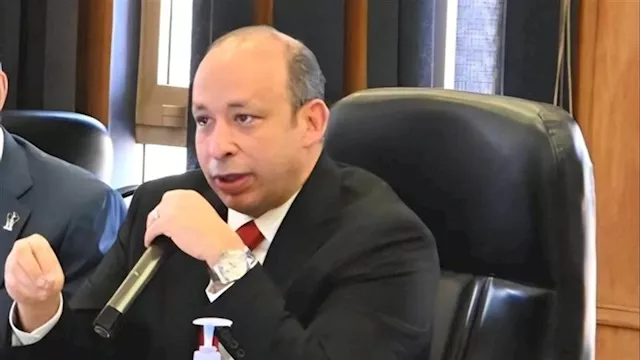 الدكتور حسام صلاح مراد، عميد كلية الطب قصر العيني