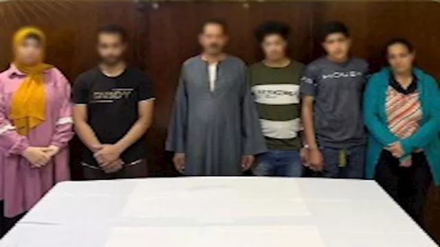 فيديو يقوط الشرطة لضبط طرفي مشاجرة في القاهرة 