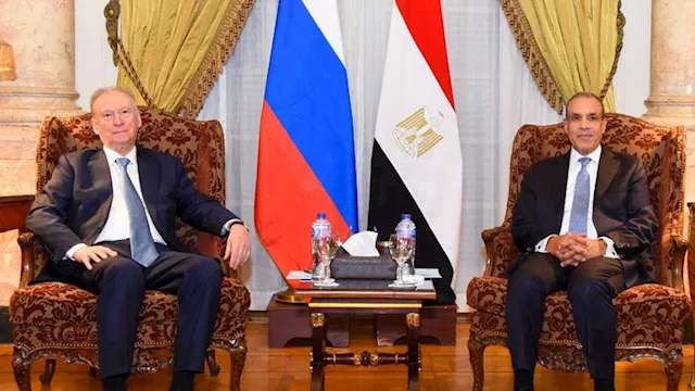 وزير الخارجية يستقبل مساعد رئيس روسيا الاتحادية