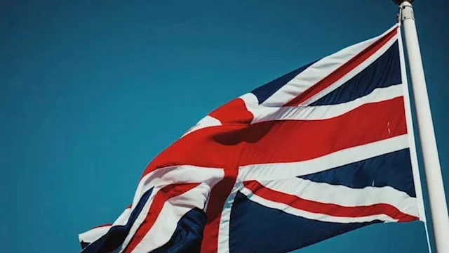 بريطانيا تستدعي السفير الإيراني لديها