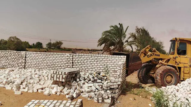 إزالة عاجلة لتعدٍ زراعي في قرية بولاق بالوادي الجد