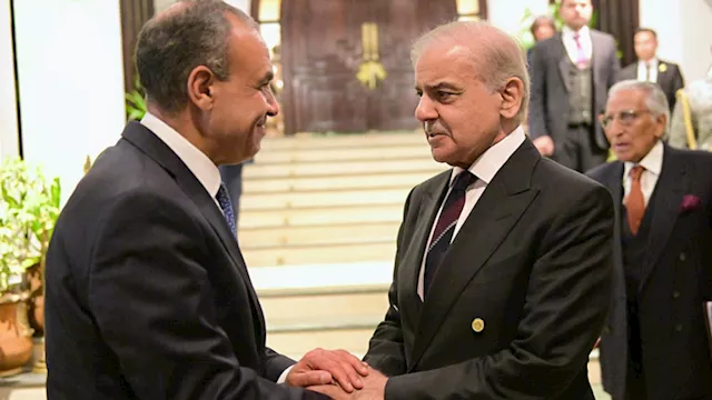 مصر وباكستان تديران قنوات اتصال بين إيران وأمريكا