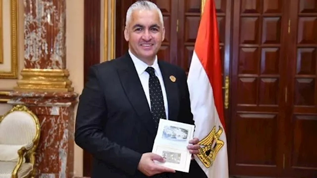 النائب سيف زاهر