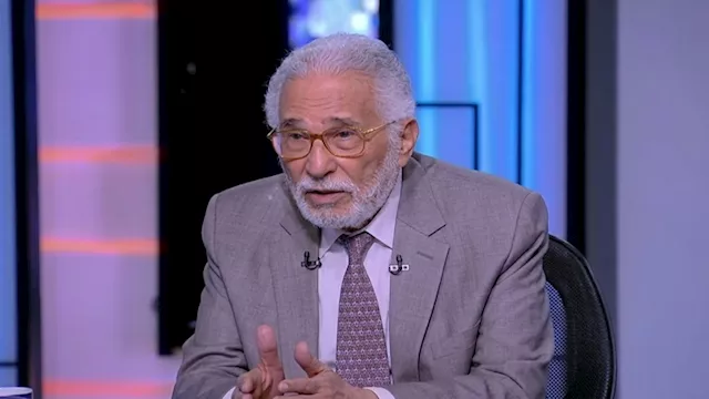 الفنان عبدالرحمن أبو زهرة