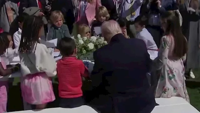 ترامب يشرح لأطفال بعمر 5 سنوات قصة بايدن