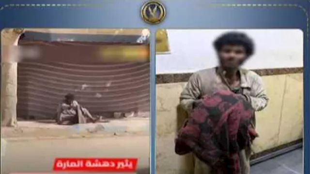 مشرد نائم بالصرف الصحي