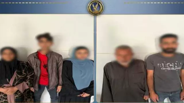 المتهمين