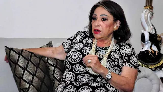 السفيرة منى عمر