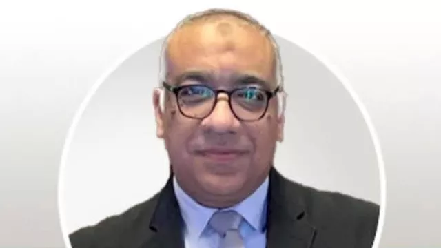 الدكتور أحمد المرسي بركات رئيس الإدارة المركزية لش