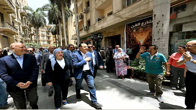 الدكتور مصطفى مدبولي خلال الجولة