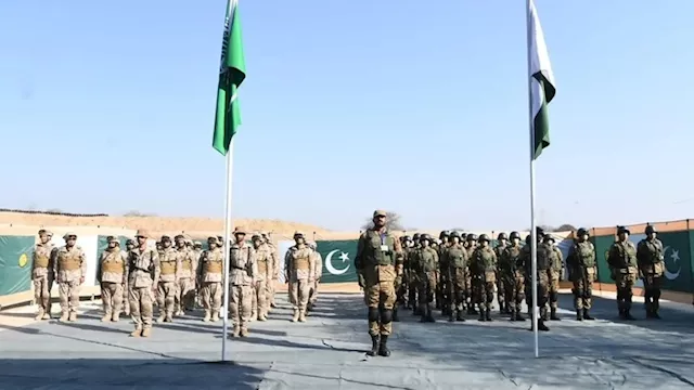 القوات الباكستانية في السعودية
