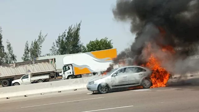 حريق في سيارة بالإسكندرية