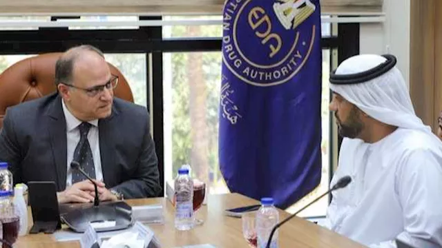 هيئة الدواء المصرية تبحث مع عرب لاب الإماراتية