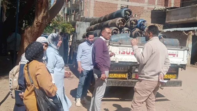 ضبط 336 أسطوانة غاز و4 طن سكر ودقيق خلال حملات بال