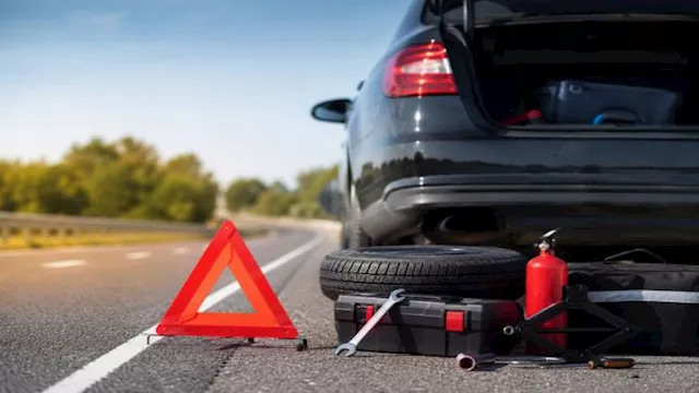 خطوات مهمة لتجهيز سيارتك وتجنب أعطال الطريق