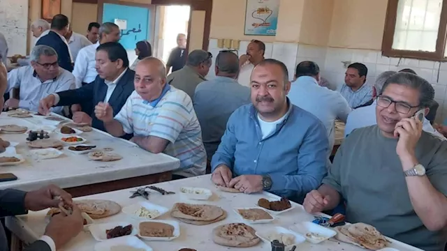 مائدة فول وطعمية تضامنًا مع الطالبة رقية