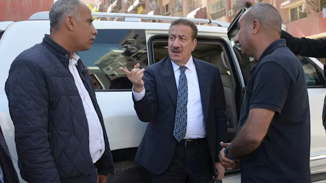 محافظ بورسعيد خلال جولته