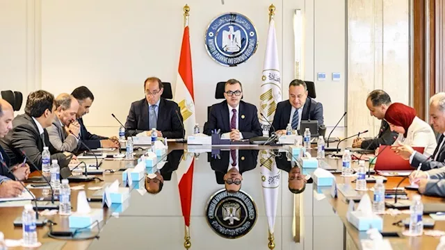 خلال الاجتماع