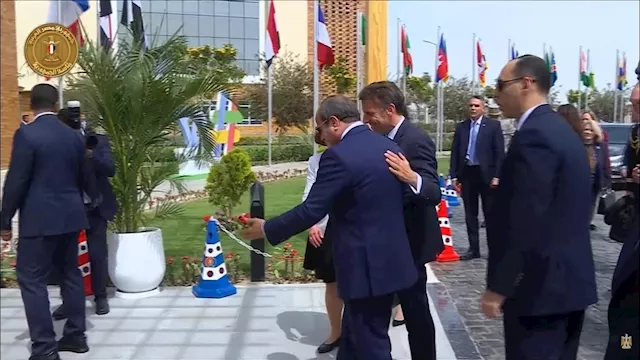 الرئيس السيسي والرئيس ماكرون