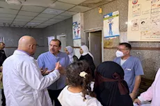 نائب وزير الصحة يرصد مخالفات بحميات حلوان ويصدر قرارات عاجلة