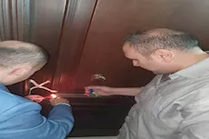 الصحة تغلق منشأة «Hair X» غير المرخصة لزراعة الشعر ببني سويف 