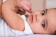 يصيب الرضع والأطفال.. ما هى أعراض الورم الأرومي العصبي؟