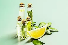 زيت الليمون العطري.. 9 فوائد صحية وأضرار ينبغي الحذر منها