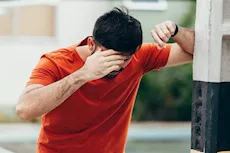 ما سبب الشعور بالدوخة لمرضى قرحة المعدة؟- طبيب يوضح