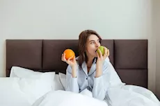 لهذه الأسباب ينصح بتناول فاكهة واحدة يومياً في تمام الساعة الـ 4 مساءً