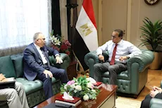 الصحة تستعين بخبرات د. أسامة حمدي في توسع التوعية بالسكري والسمنة  