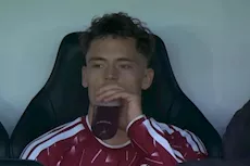 مشروب  فلوريان فيترز- ما الذي كان يتناوله لاعب ليفربول؟