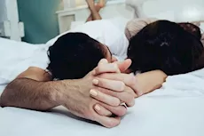 فوائد النشوة الجنسية- ماذا يحدث في الجسم عند بلوغها؟   