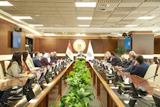 وزير الصحة يبحث زيادة المتبرعين بالكلى وتطوير منظومة زراعة الأعضاء