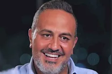 الفنان خالد سرحان يكشف سر نحافته: "منعت الأكلة دي"     