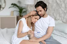 هل الحالة النفسية لها علاقة بالحمل؟- طبيب يجيب "فيديو" 