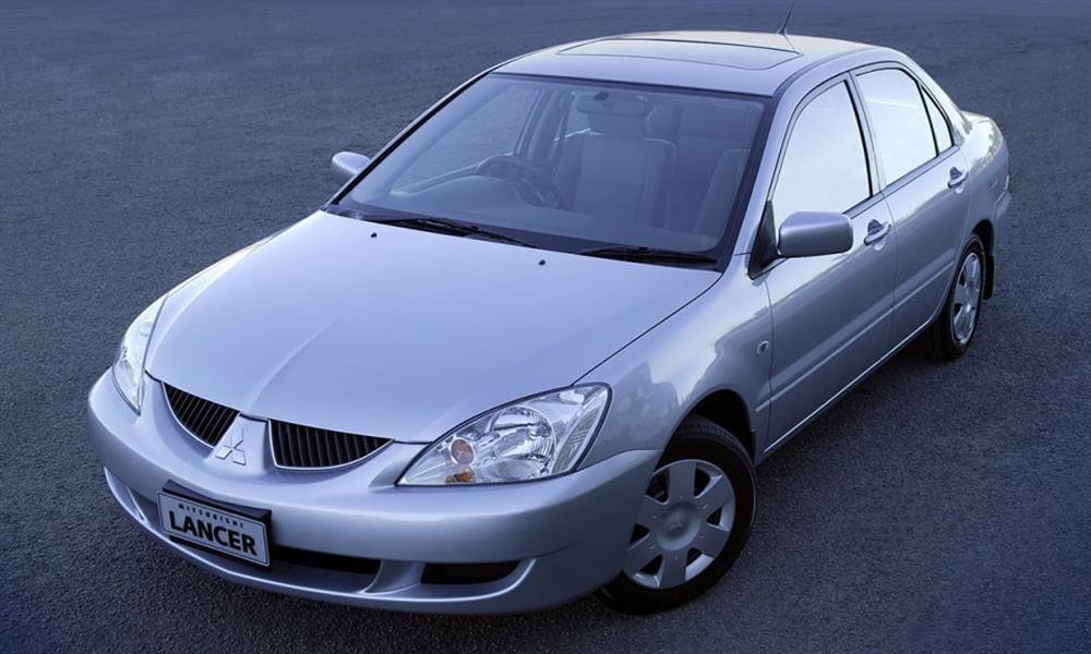 2003-Mitsubishi-Lancer-LS-Sedan-Silver-1200x800p-1