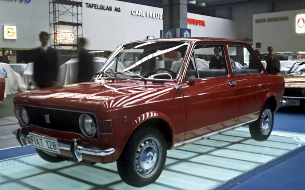 فيات 128 