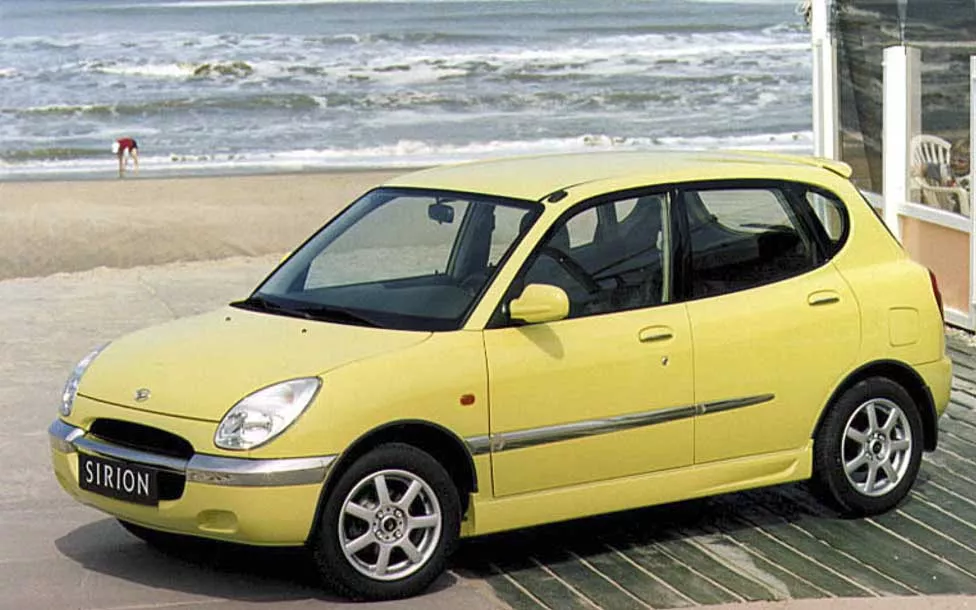 DAIHATSUSirion-2225_2