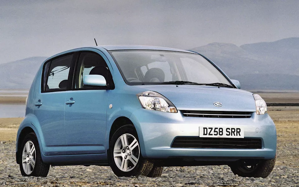 Daihatsu-Sirion-2007-1280-01
