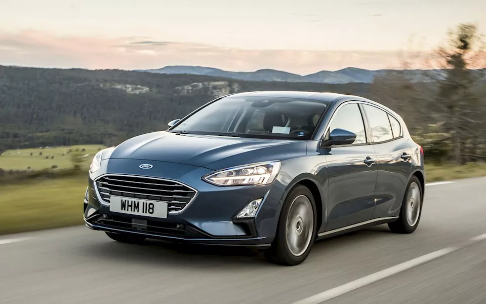 Ford-Focus-2019-1280-07