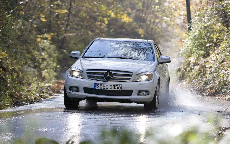 مرسيدس C-Class 