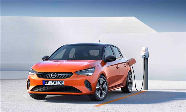 Opel-Corsa-e-Charging-506890_2_1