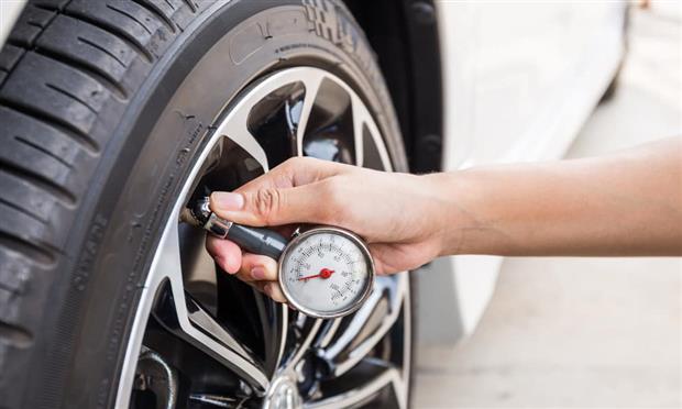 Tire-Pressure-Gauge_1