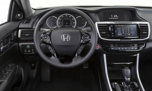 Honda-Accord-2016-1600-33_1