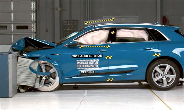 audi-e-tron-crash-ogi_1